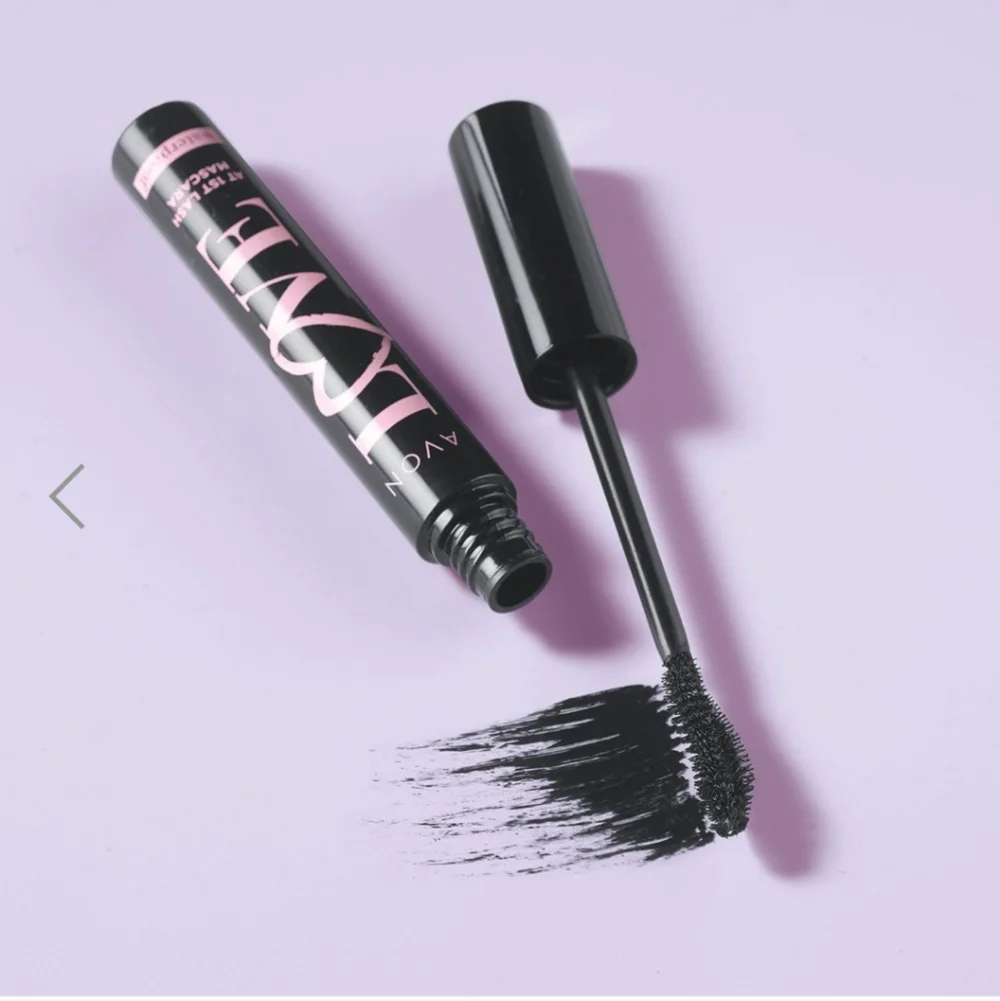 Love at 1st Lash Waterproof Mascara Blackest Black 🖤 🆕